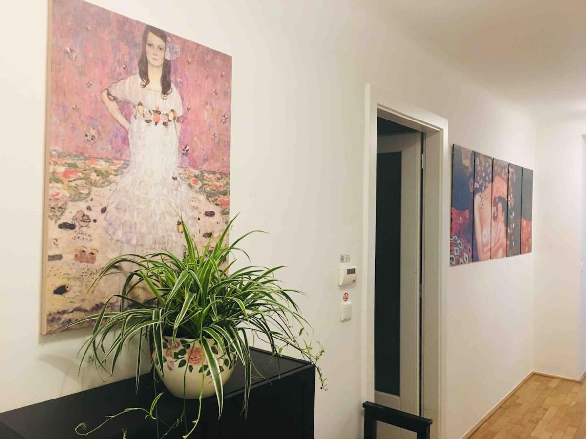 Feel The Klimt No2 Near Vienna Main Train Station- Wien Hbf ภายนอก รูปภาพ